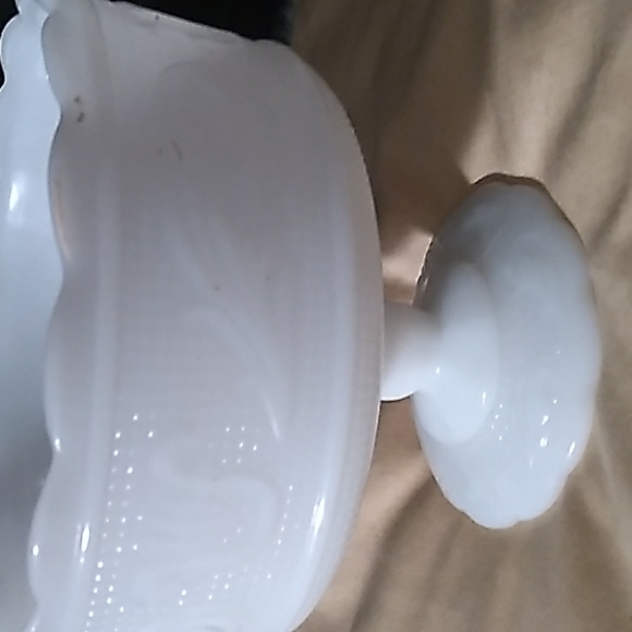 E O BRODY CO  GLASS VASE/CATCHALL CANDY-NUT DISH - Picture 4 of 13